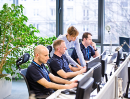 1-Oct-30-2025-03-00-26-5291-PM